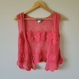 ALDO TREVI Pink Crochet Cardigan Vest Size S Cotton Bohemian Open Front Floral